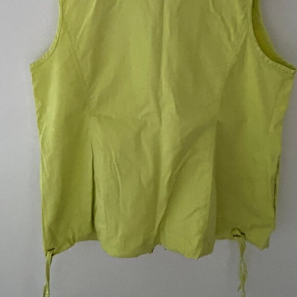 Z'ENERGY Golf by CHICO'S Women’s performance vest Yellowish Green SZ 0 Zip Front - Picture 8 of 8